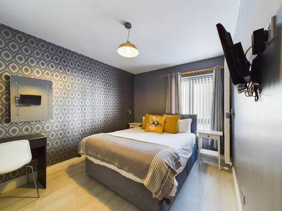Donegall Sq Apt At City Gate, Belfast City Centre Esterno foto