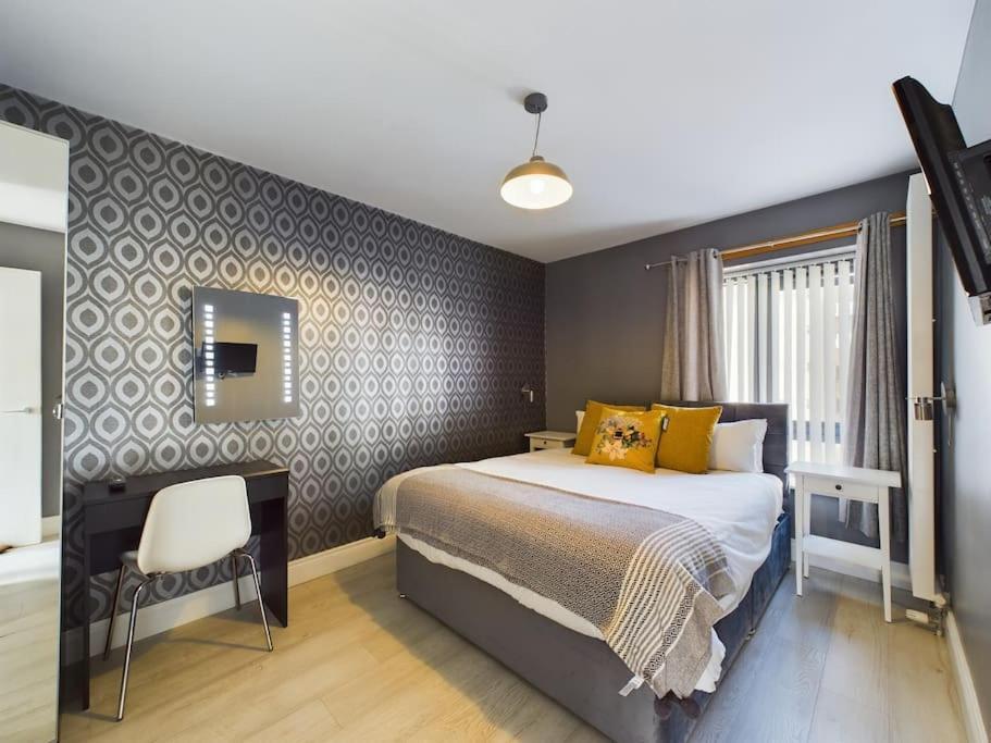 Donegall Sq Apt At City Gate, Belfast City Centre Esterno foto