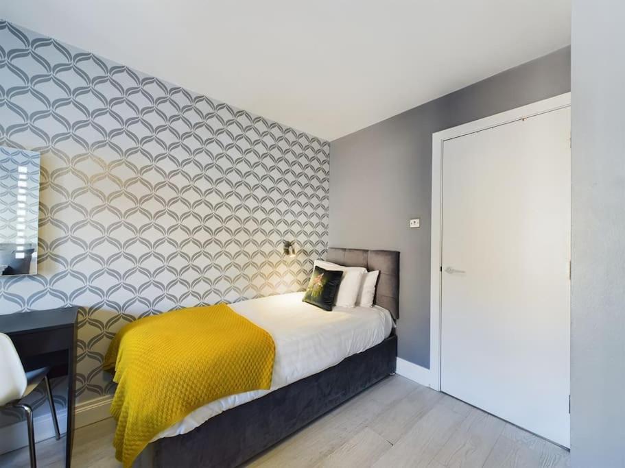 Donegall Sq Apt At City Gate, Belfast City Centre Esterno foto
