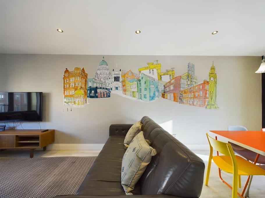 Donegall Sq Apt At City Gate, Belfast City Centre Esterno foto