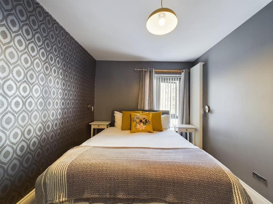 Donegall Sq Apt At City Gate, Belfast City Centre Esterno foto