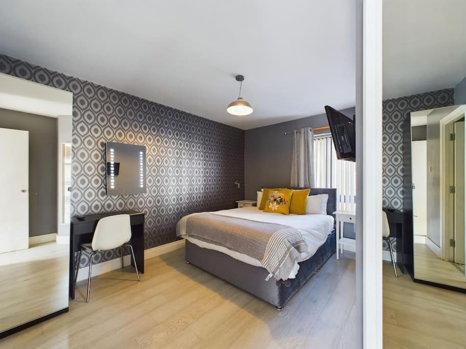 Donegall Sq Apt At City Gate, Belfast City Centre Esterno foto
