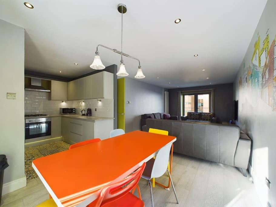 Donegall Sq Apt At City Gate, Belfast City Centre Esterno foto